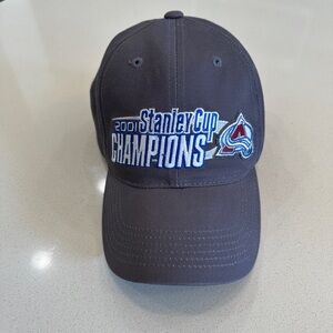 NWOT Nike Colorado Avalanche 2001 Stanley Cup Hat